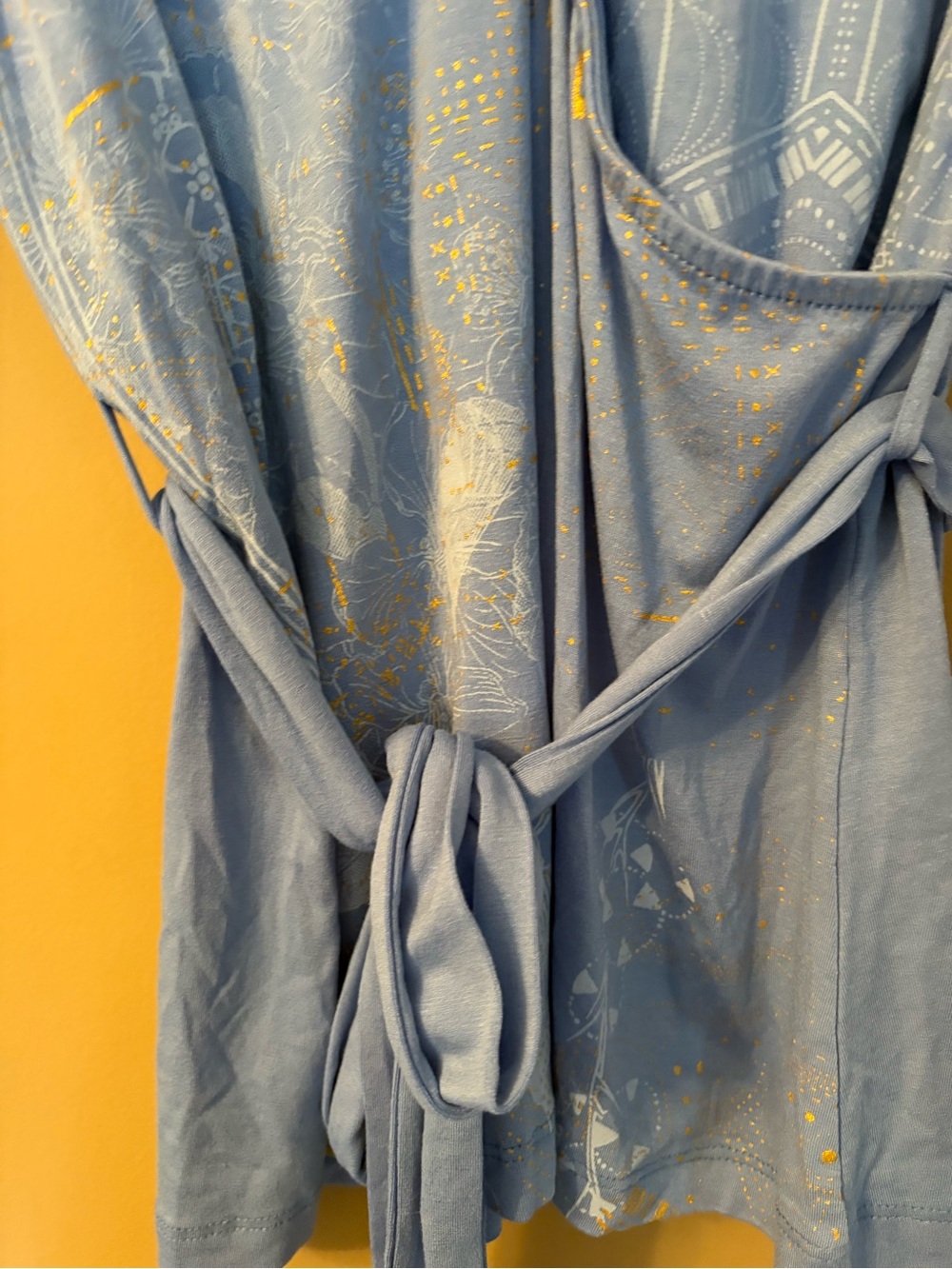 Desigual Light Blue Floral Graphic V-Neck Top with Gold Details - Picture 6 of 10